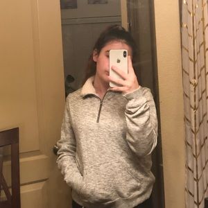 hollister jacket VERY COMFY